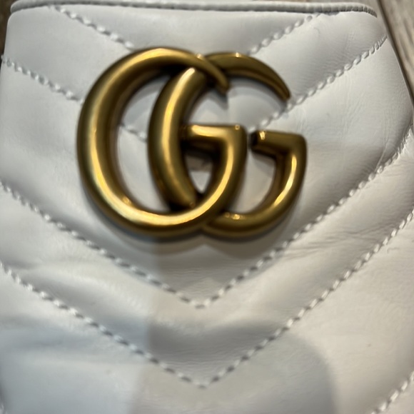 Authentic GUCCI Marmot slides - Picture 3 of 9